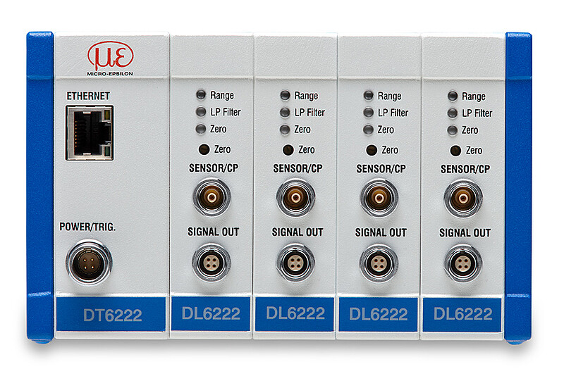 최대 20 kHz (-3 dB)의 동적 측정 작업을 위한 정전 용량 컨트롤러