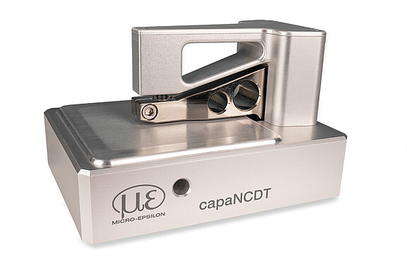 전기 전도성 필름의 고정밀 두께 측정