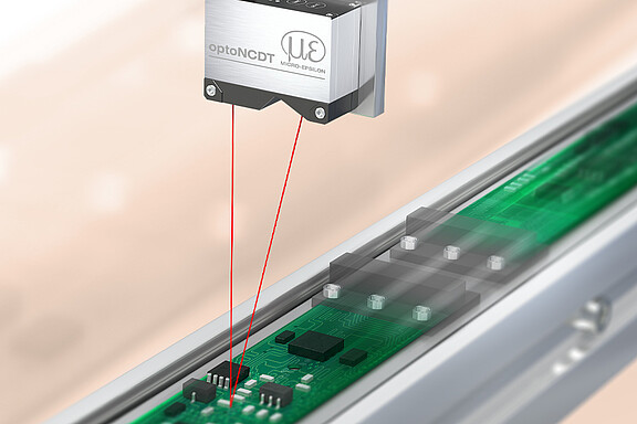 지능형 노출 제어 기능이 있는 optoNCDT 5500
